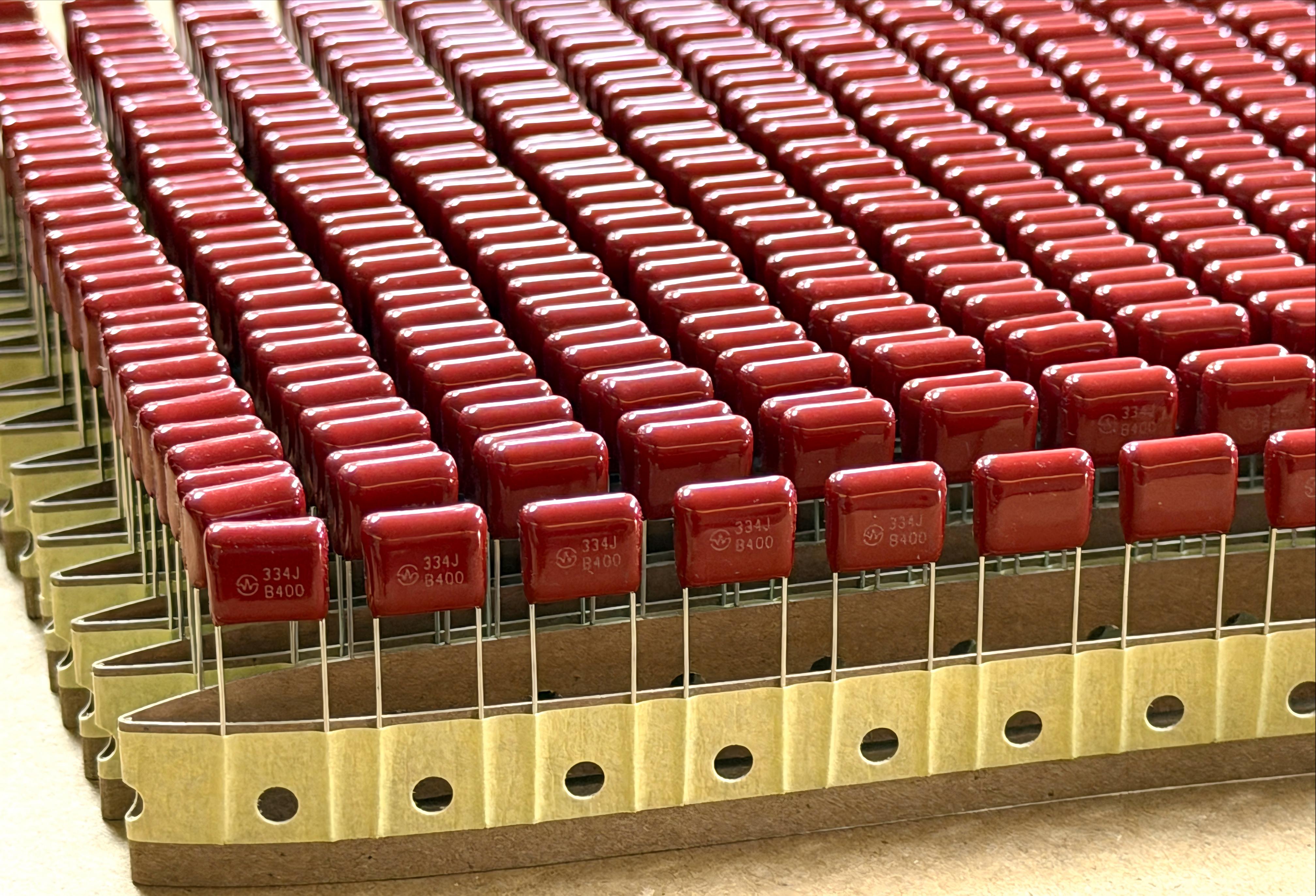 Rola i dobór kondensatorów CBB w obwodach